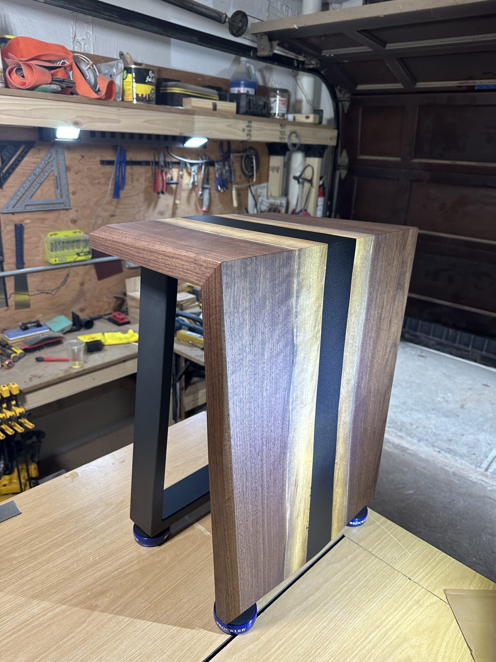 endtable9(1) End Table No.9 | Walnut with epoxy - Image 1